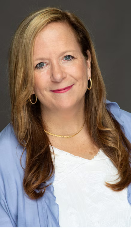 Tracey 2021.PNG